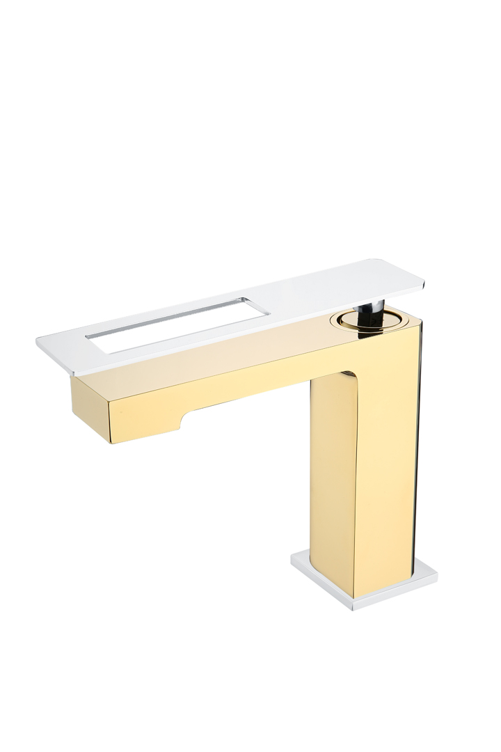 Смеситель для раковины Boheme Q GoldChrome 141-GCR