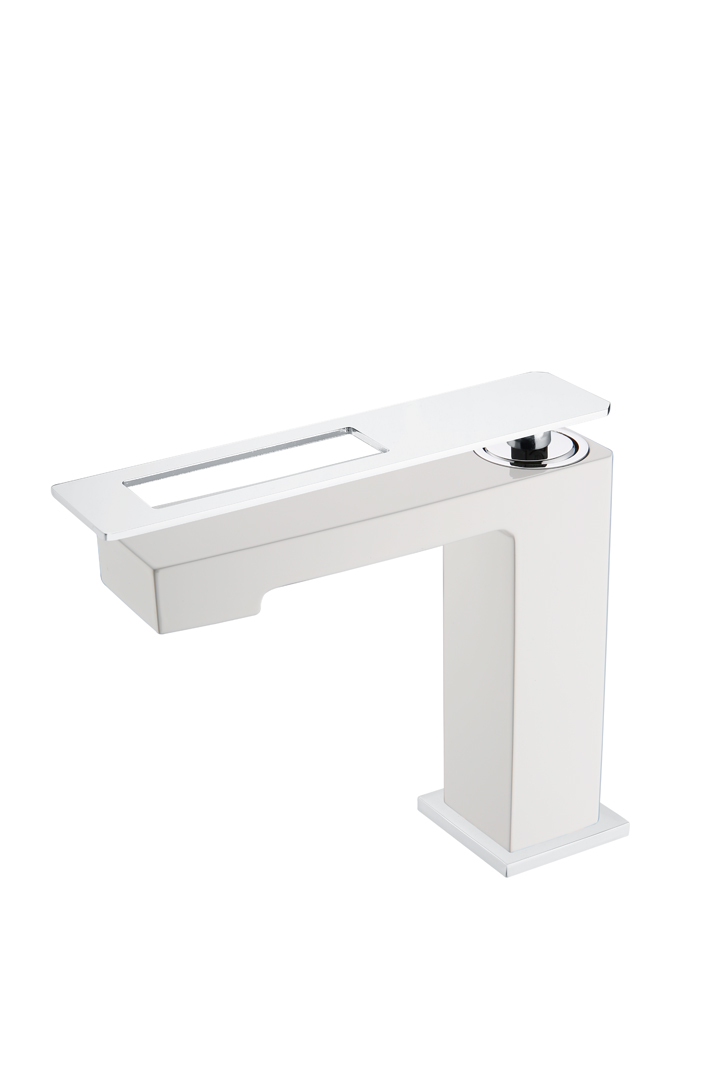 Смеситель для раковины Boheme Q WhiteChrome 141-WCR